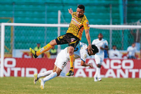 Olimpia pidió la hora en el clásico ante Real España
