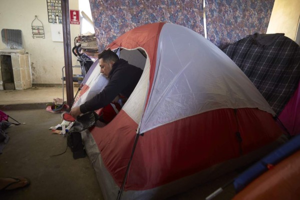 Así es la larga espera de los migrantes que son devueltos a México mientras esperan asilo de EEUU