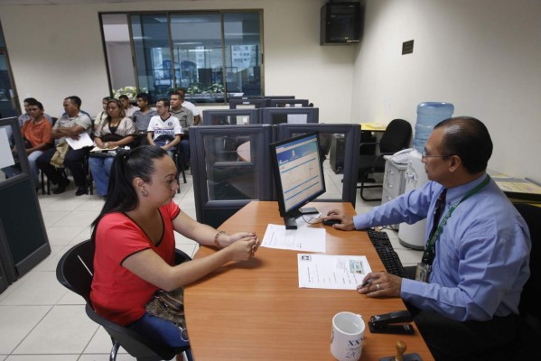 Altas expectativas generan ferias de empleo