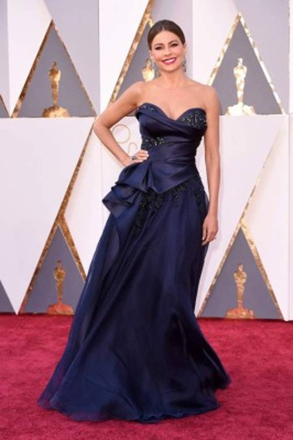 Las famosas peor vestidas en la 88 edición de los premios Oscar