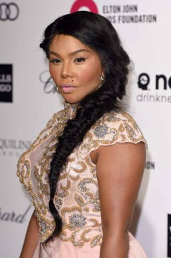 Famosa rapera Lil´Kim irreconocible con su nuevo cambio de imagen