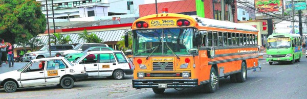Honduras: Nueva ley regulará a 80,000 unidades de transporte