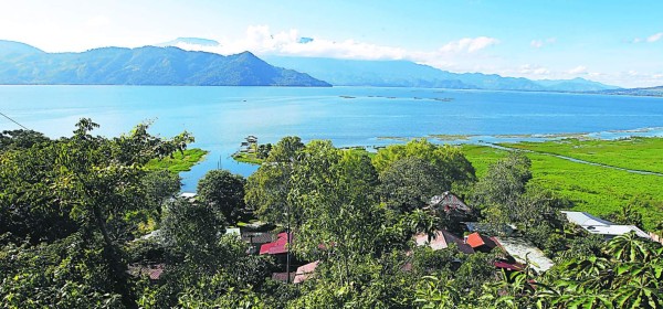 alfrente1n-2 Lia volorum simporerae. Hendam, consequi