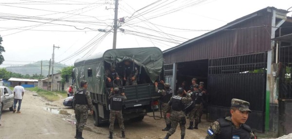 Elementos de la Policía Militar se desplazaron hasta la colonia Reparto Lempira tras amenazas de desalojo por parte de integrantes de pandillas.