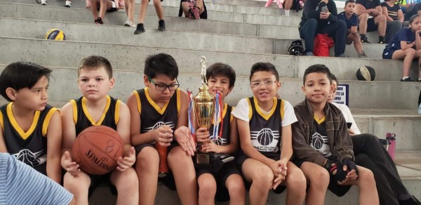 Escuela Emiliani se corona en primer mini torneo infantil