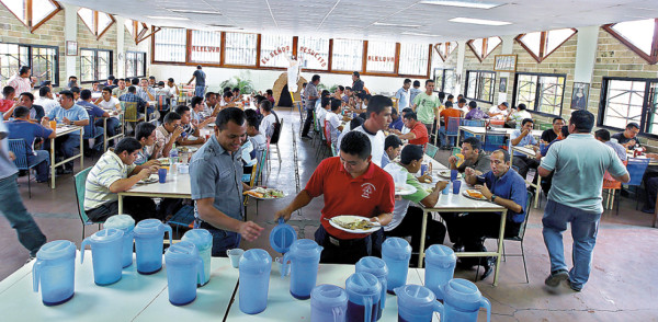 Comunidad constructiva con vocación de servicio