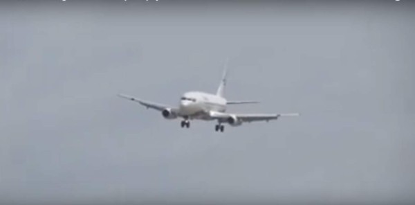 Se viraliza video del aterrizaje de un avión en el aeropuerto Toncontín