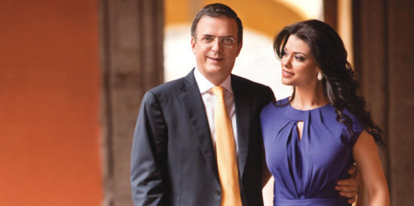 Rosalinda Bueso y Marcelo Ebrard