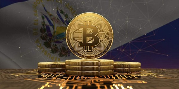 Junto a un volcán, con tren y centros comerciales: así será 'Bitcoin City', la ciudad que Bukele propone construir