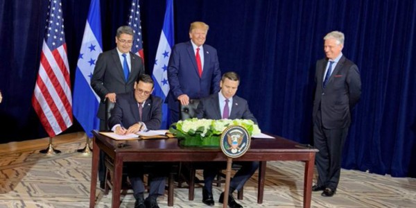 FOTOS: Así fue el histórico cara a cara entre Juan Orlando y Donald Trump