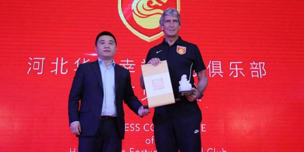 Grandes figuras del fútbol que han sido tentados por el fútbol Chino