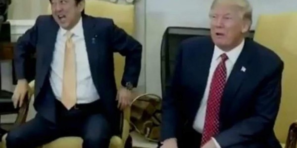 El incómodo momento que Trump hizo pasar a ministro japonés