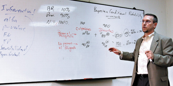 Confiabilidad del 92 por ciento posee prueba del polígrafo