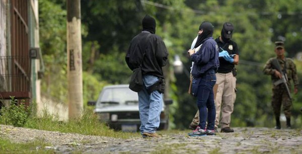 Presuntos pandilleros decapitan a policía en El Salvador