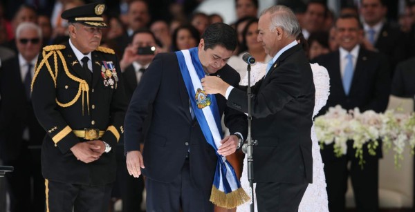 Giro económico y social marca 100 días del presidente de Honduras