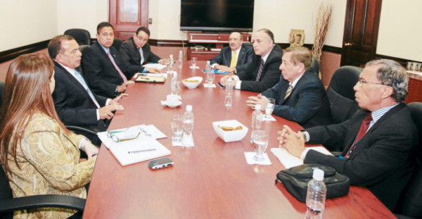 Honduras: Los 10 fiascos del 2012