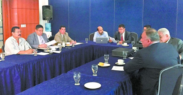 Develan debilidades en proceso de selección de magistrados