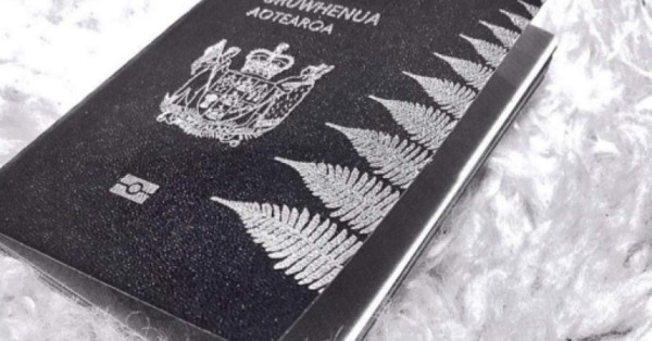 ¿Qué significa el color de los pasaportes?