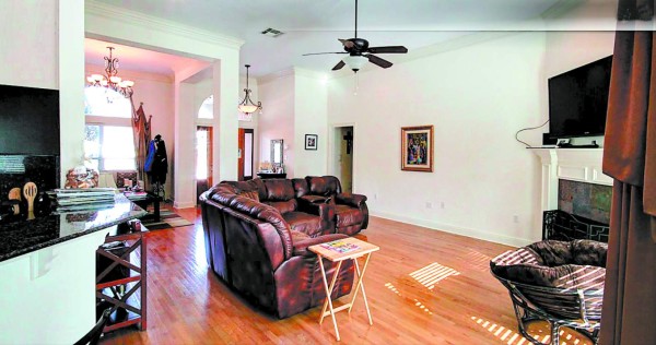 Lujosa casa de Mario Zelaya en Estados Unidos