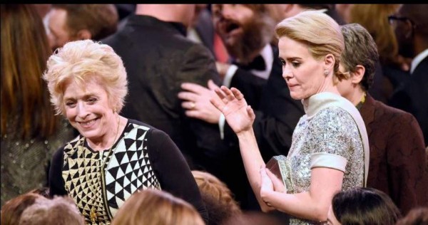 Holland Taylor y Sarah Paulson hacen público su noviazgo