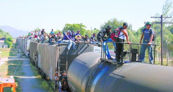 Honduras: Unos 63 millones al año obtenía la banda de 'coyotes'