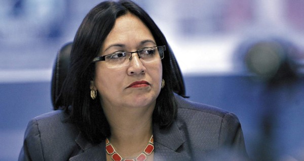 Araujo se defiende por caso de facturas falsificadas