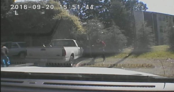Policía difundió videos de muerte a balazos de afro-estadounidense en Charlotte&nbsp;&nbsp;