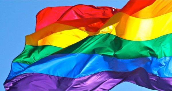 Facebook agrega la bandera arcoíris para dar 'me enorgullece' ¿Cómo lo puedo activar?