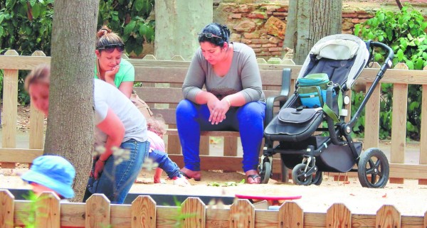 Las remesas alimentan una economía, pero de consumo