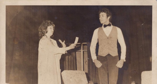 Tito Estrada, 55 años en el arte