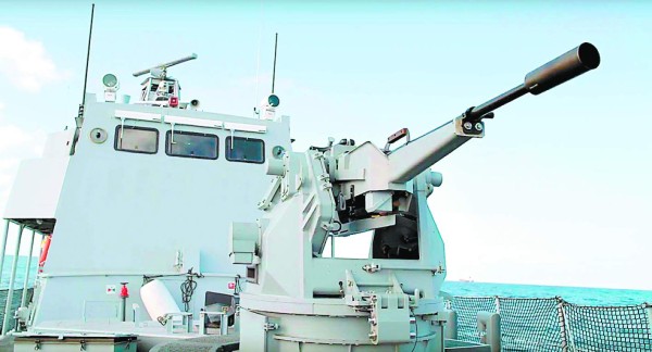 Israel dotará a la Fuerza Naval de Honduras de equipo aéreo y artillería