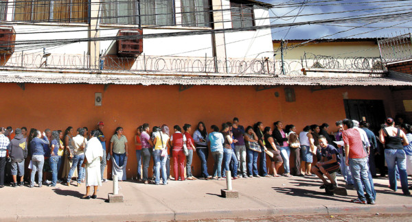 Honduras: Eliminan Matrícula Gratis