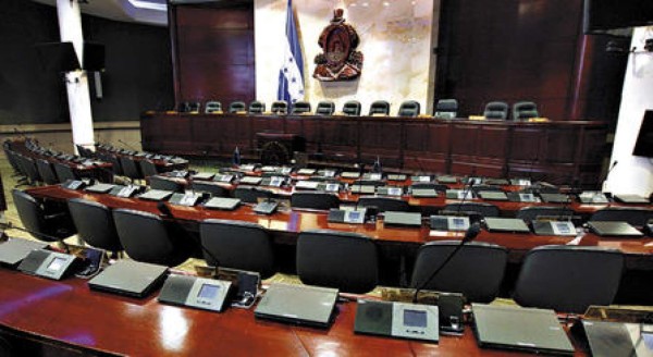 Zafarrancho de Libre en elección de Junta Directiva Provisional del CN