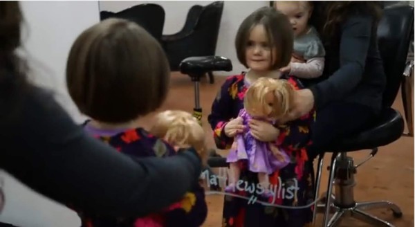 Emily James, la niña que ha conmovido a la red