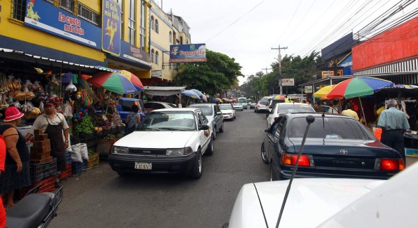Con bandeo de 30 minutos activan celulares bloqueados en Honduras