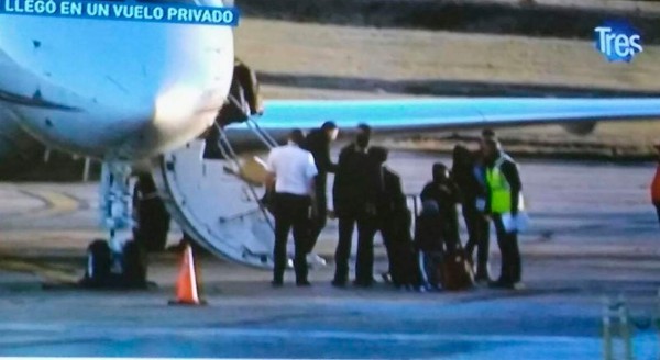 Lionel Messi y Antonella Roccuzzo arriban a Rosario en tiempo de descuento para su boda