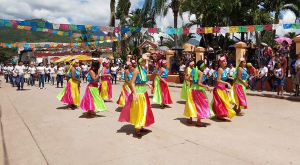 Honduras: Celebran festival multicultural en Ajuterique, Comayagua
