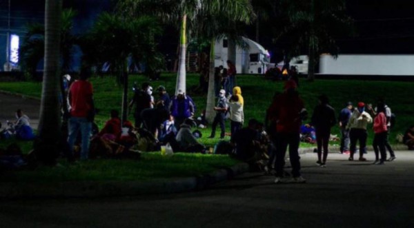 FOTOS: Así avanza caravana de centroamericanos hacia Estados Unidos  