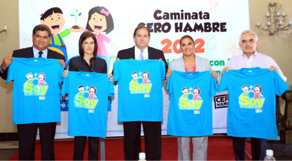 Despacho de la Primera Dama y el PMA lanzan 'Caminata Cero Hambre'