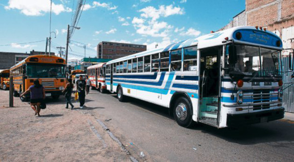 Mañana el transporte urbano se suma a 'tarifazos”