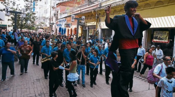 Capitalinos alzan su voz en apoyo al arte y la cultura