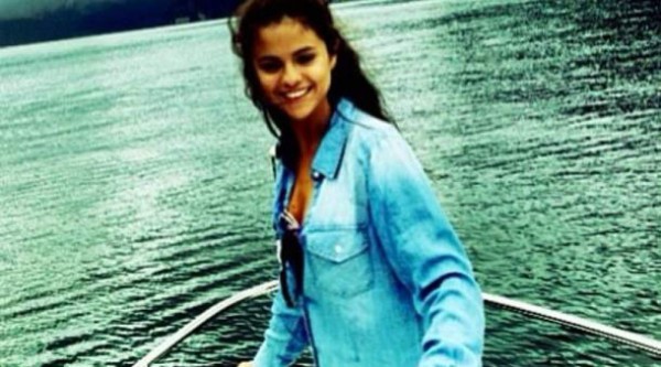 Selena Gomez quiere ser virgen otra vez