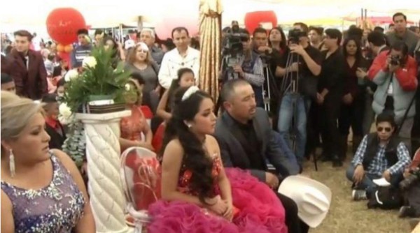 VIDEO: ¿Cómo fue la misa de los XV años de Rubí?