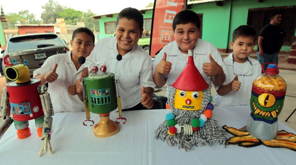 Arte y estusiasmo infantil en la 21 de octubre
