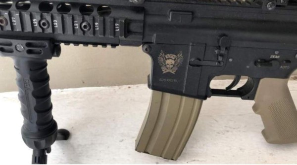 Armas de grueso calibre: las comprometedoras fotos que Tony Hernández tenía en su celular