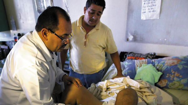 VIDEO: ¿Cómo prevenir la bacteria comecarne?