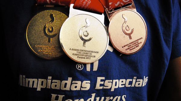 Héroes olímpicos hondureños brillaron como el oro
