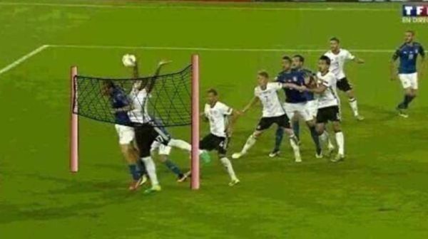 Los memes que surgieron tras el penal a favor de Italia