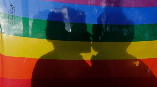 Asamblea de la OMS excluye homosexualidad como enfermedad mental