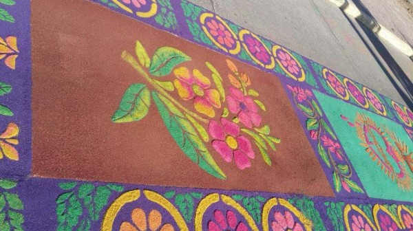 Alfombras religiosas en San Lorenzo